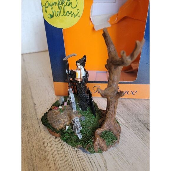 Rest in peace 2006 Pumpkin Hollow Village accessory Halloween - Picture 3 of 8